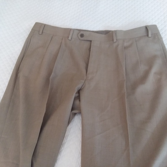 pants - Picture 3 of 3